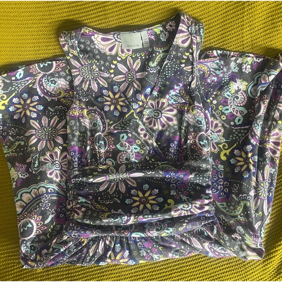 Casual dress - Picture 2 of 3